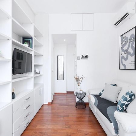 Nice And Cozy Studio In Porta Romana By Easylife Milano Eksteriør billede
