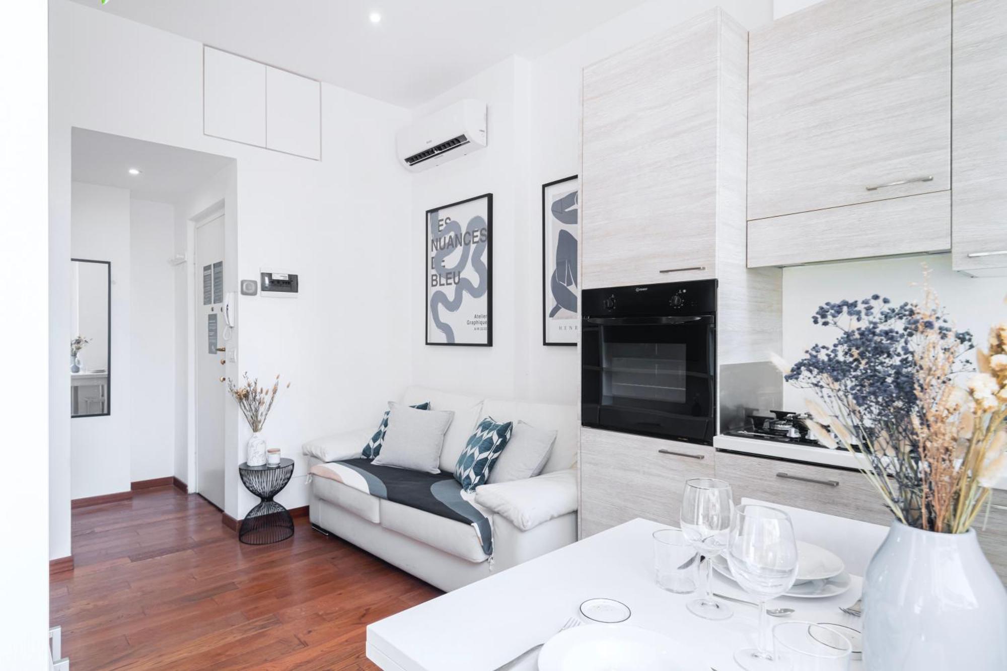 Nice And Cozy Studio In Porta Romana By Easylife Milano Eksteriør billede